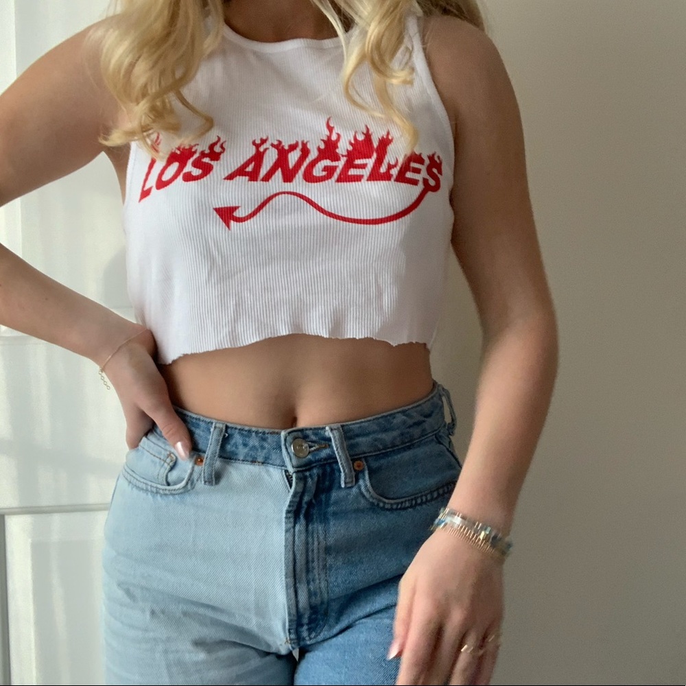 La crop top